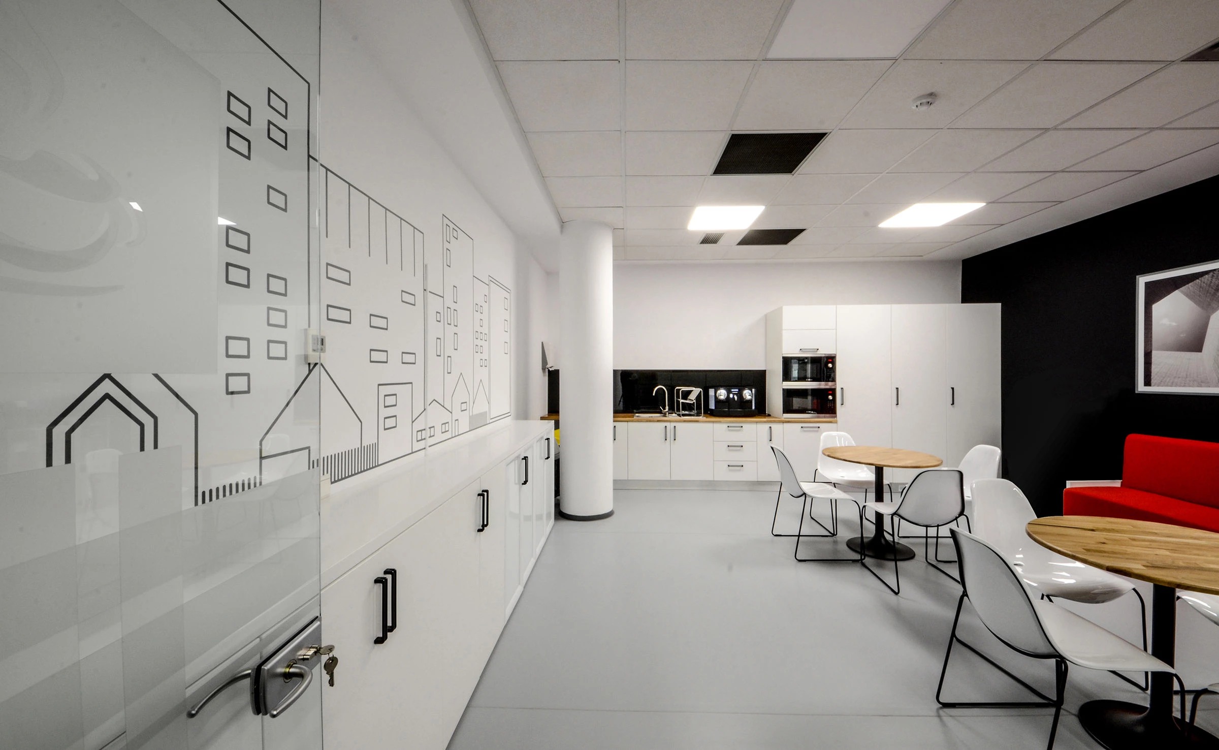 Wienerberger Office | yellow office architecture-11