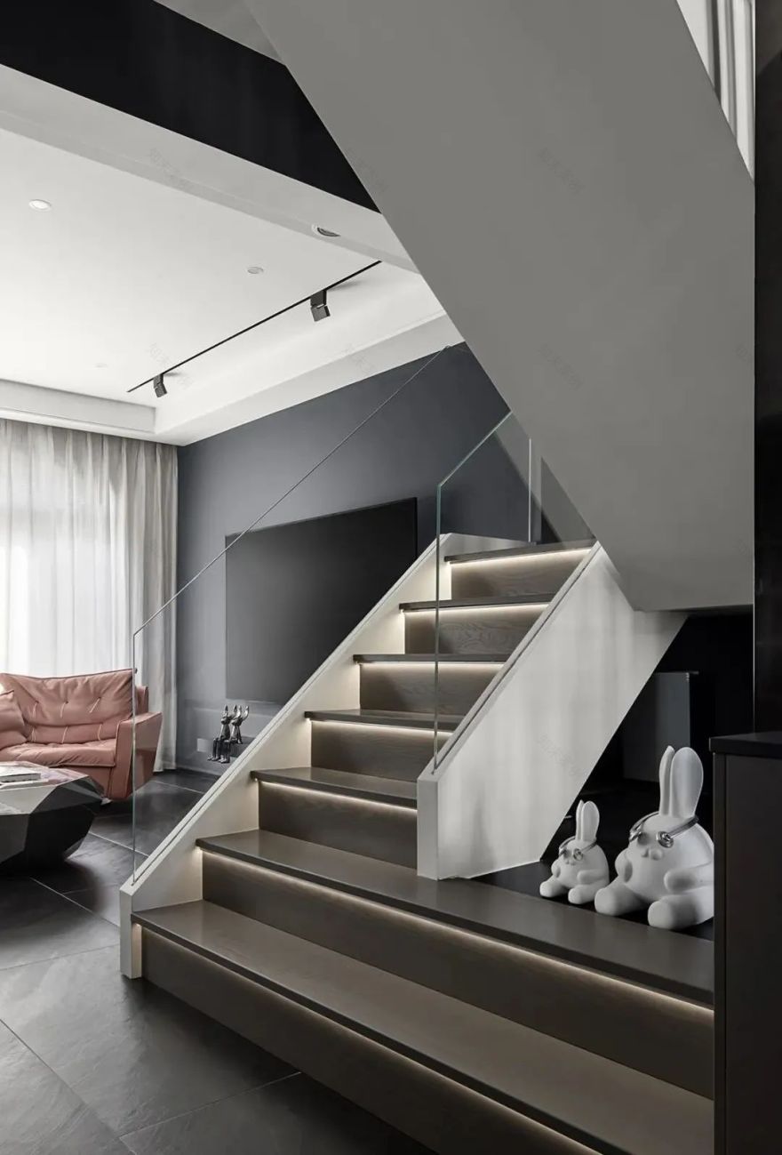 暗调之魅 · 现代简约家居设计新解-25