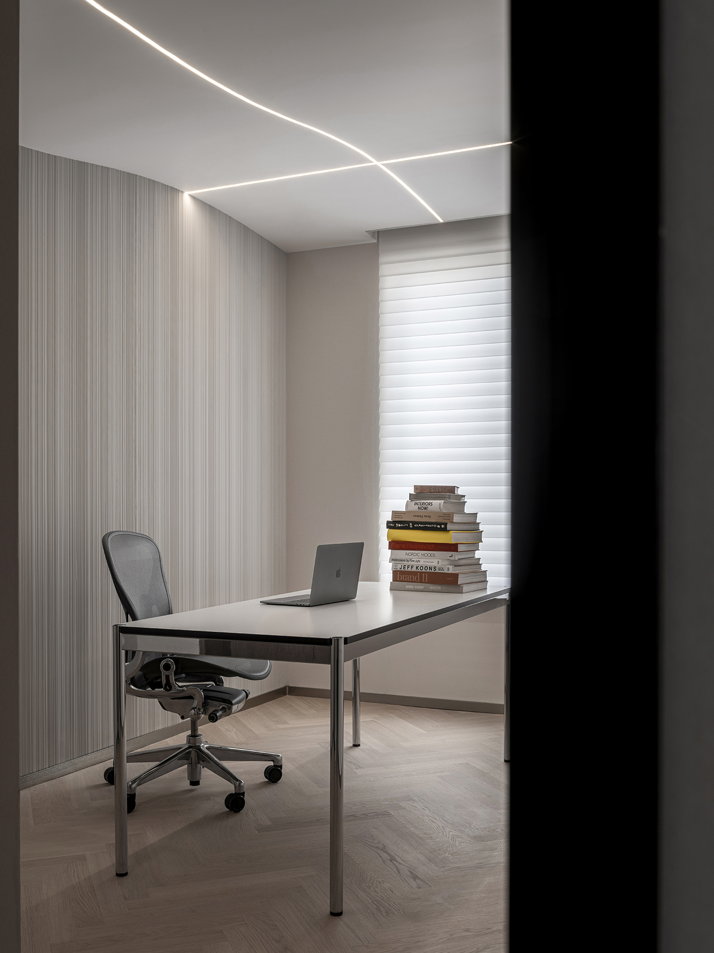 高城心居 · 沈阳市中心的现代艺术住宅设计丨中国沈阳-38