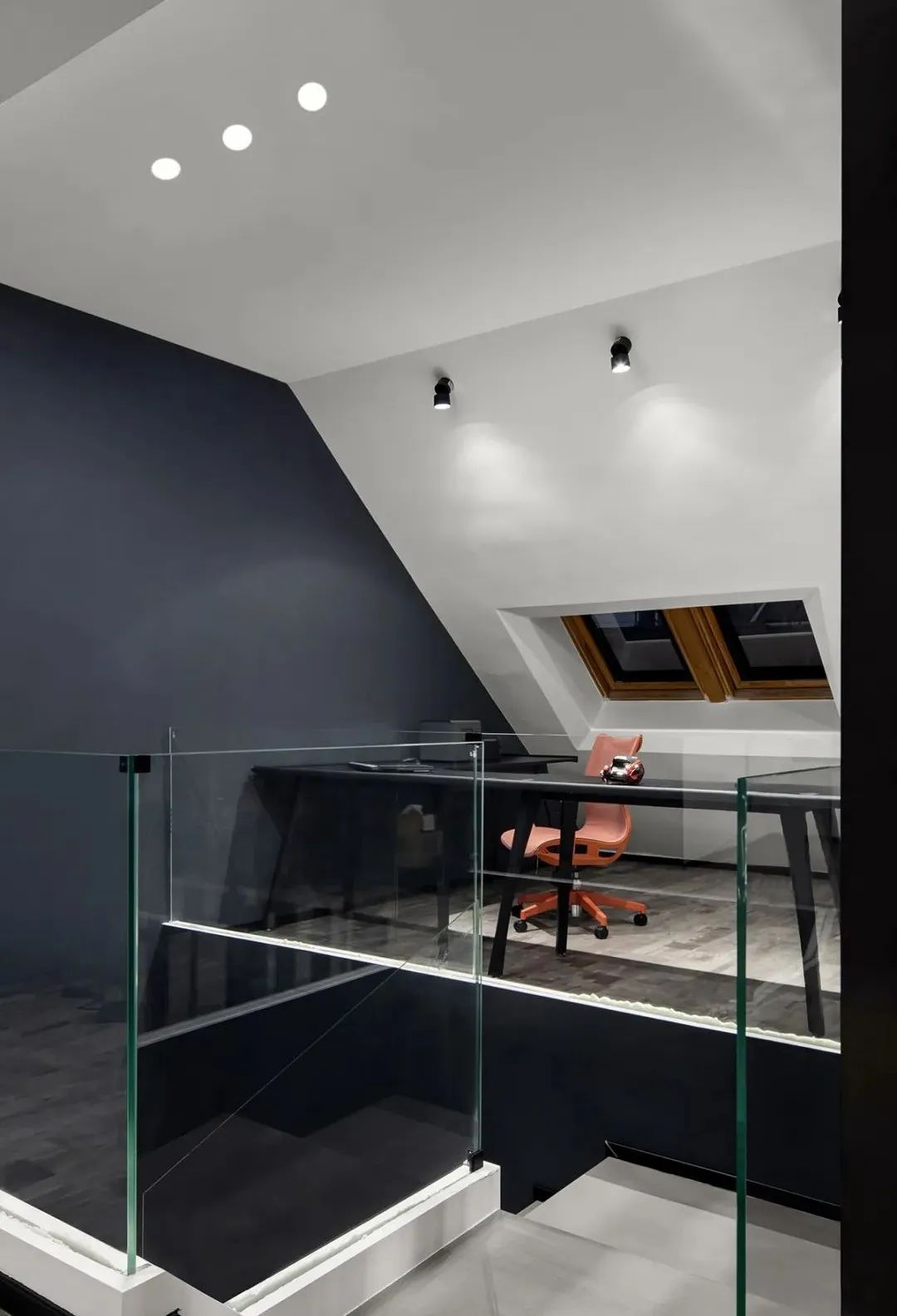 暗调之魅 · 现代简约家居设计新解-35