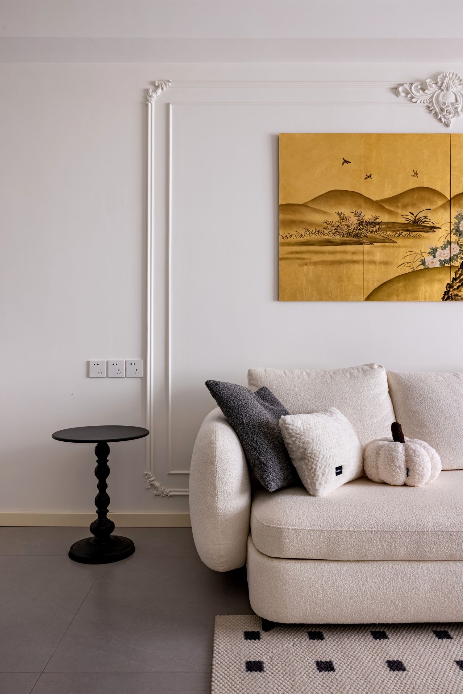 104㎡轻法式中古，满足父母和女儿不同风格的喜欢丨中国北京-3