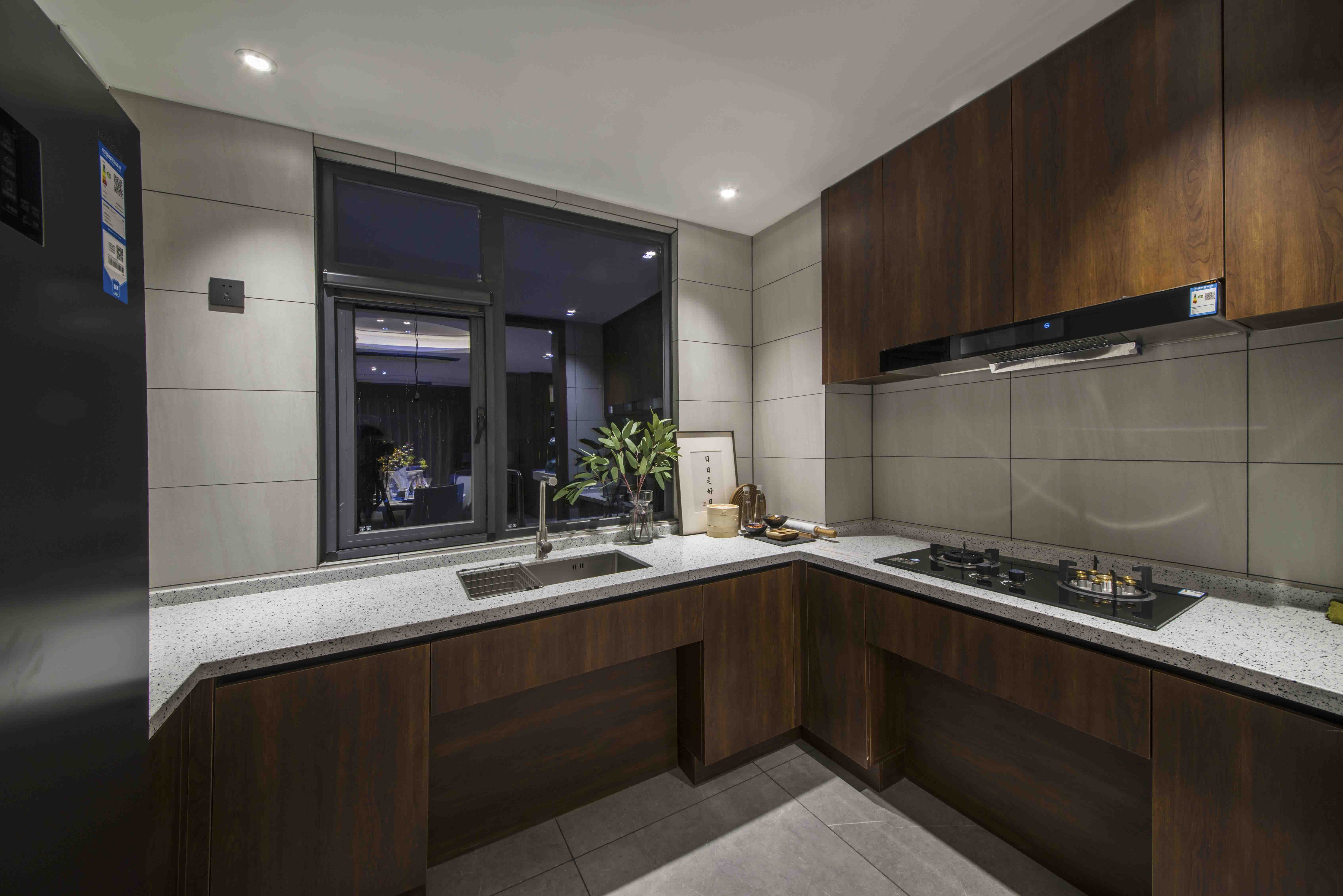 生活的期盼/凌朋伟/2021年-19