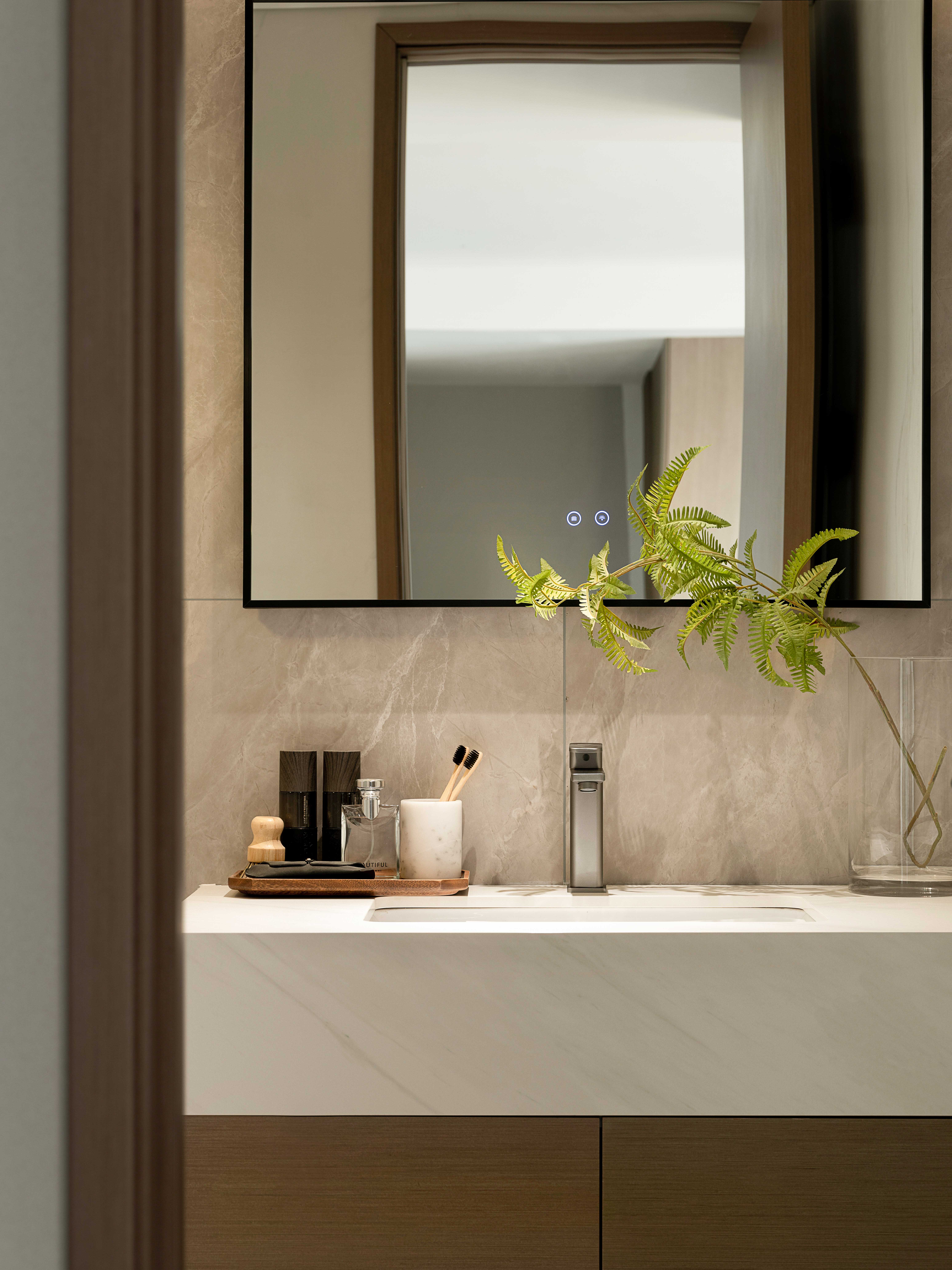 现代简约 135㎡样板间丨中国深圳丨深圳三石 SZSD-20