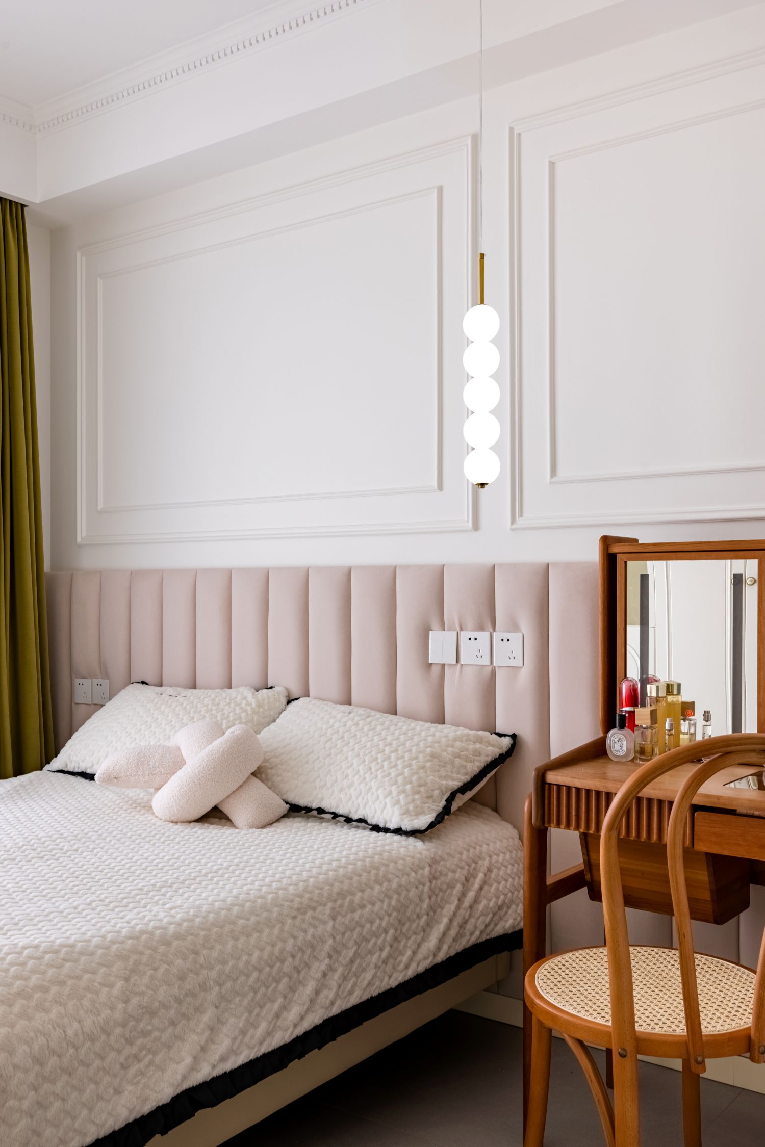 104㎡轻法式中古，满足父母和女儿不同风格的喜欢丨中国北京-8