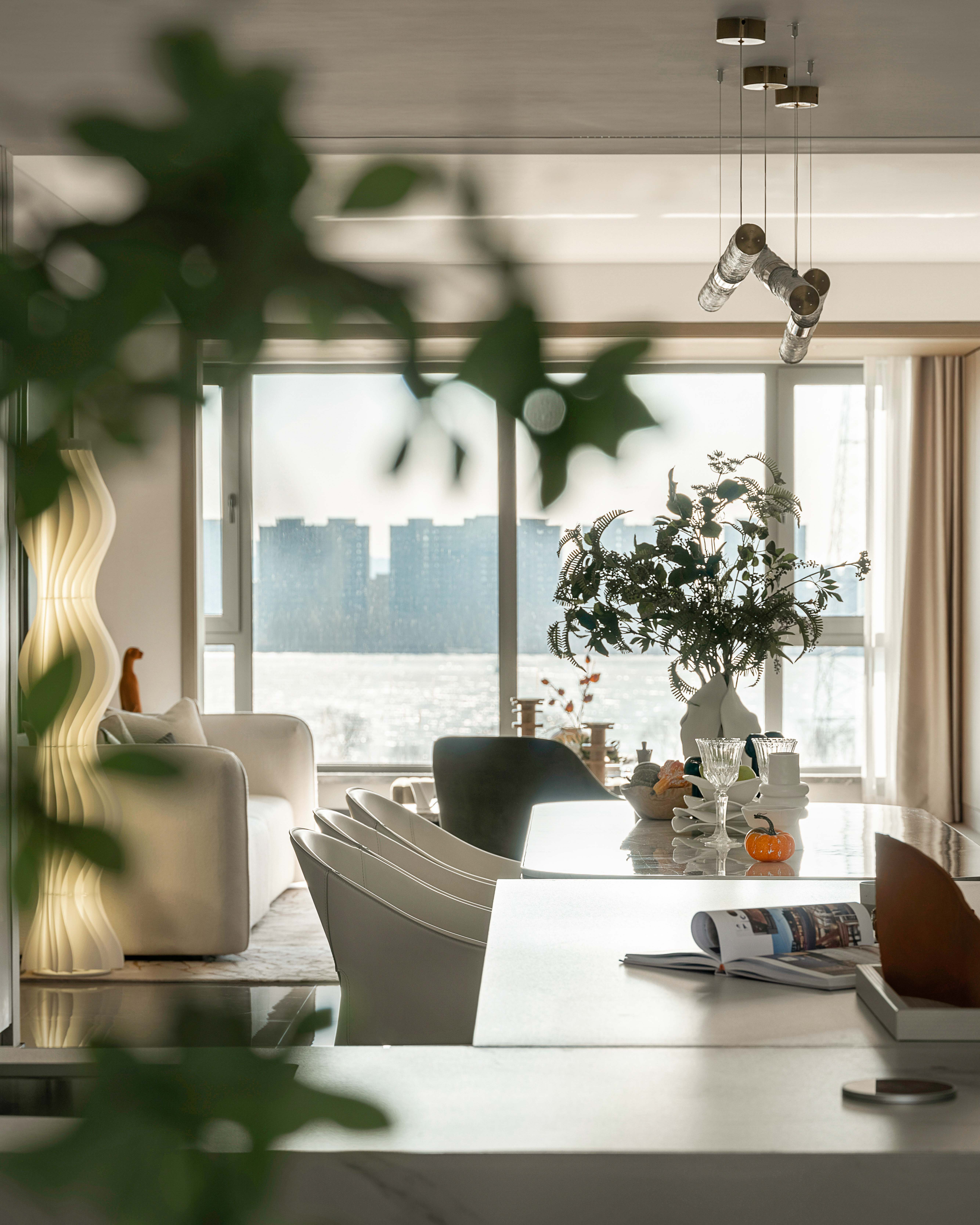 现代简约 135㎡样板间丨中国深圳丨深圳三石 SZSD-29