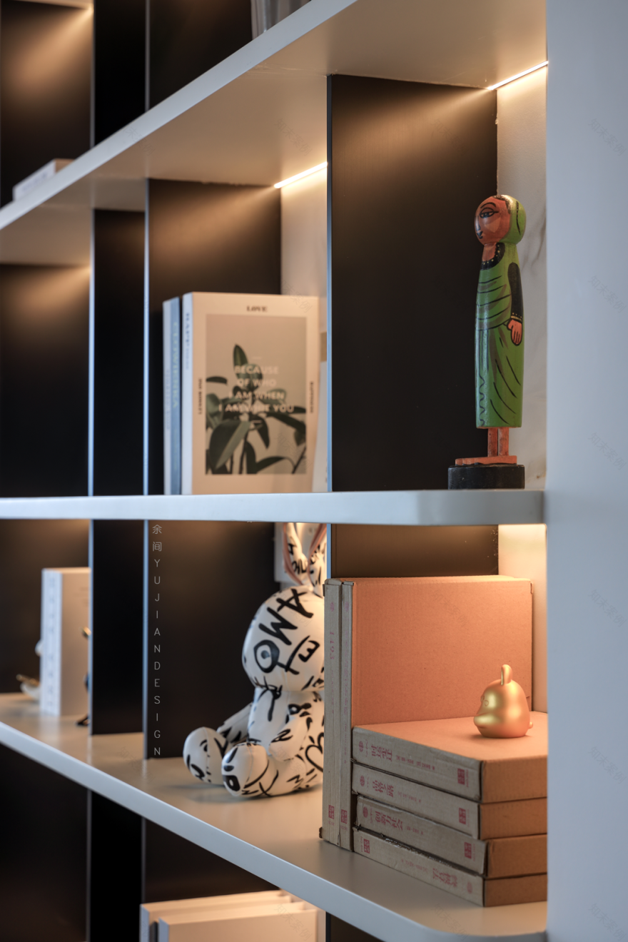 深圳瑧湾汇200㎡黑白灰极简复式丨中国深圳丨末一设计-15