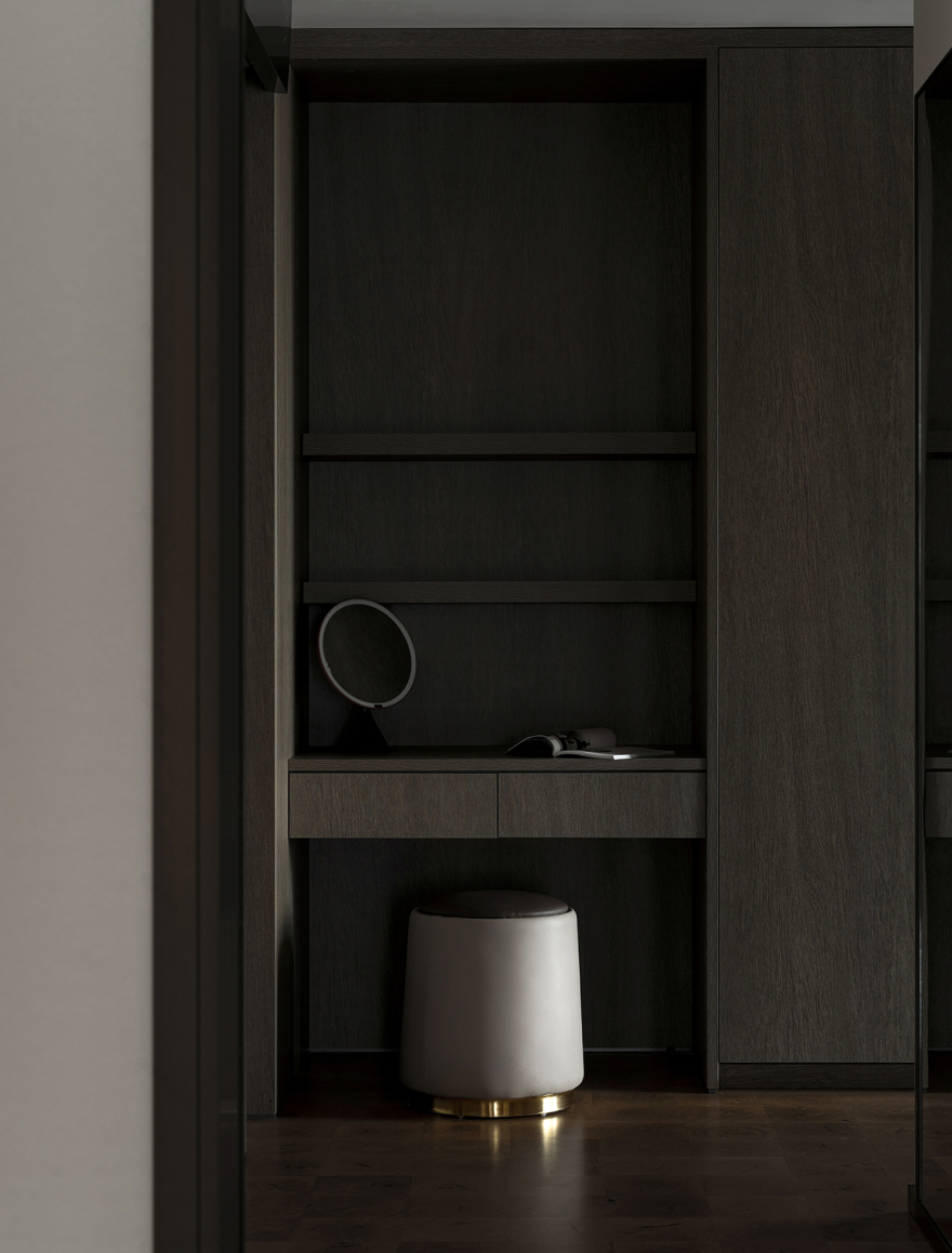 高城心居 · 沈阳市中心的现代艺术住宅设计丨中国沈阳-24