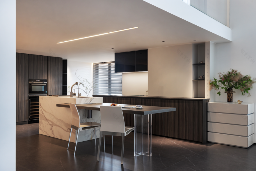 深圳瑧湾汇200㎡黑白灰极简复式丨中国深圳丨末一设计-28