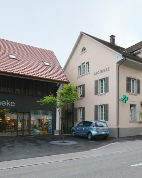 Adrian Haslimeier丨Apotheke