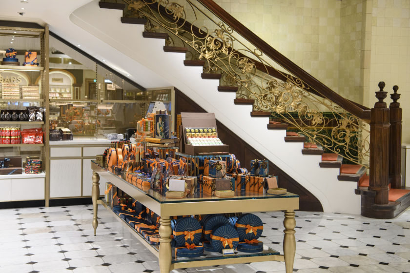 David Collins│Harrods Chocolate Hall-6