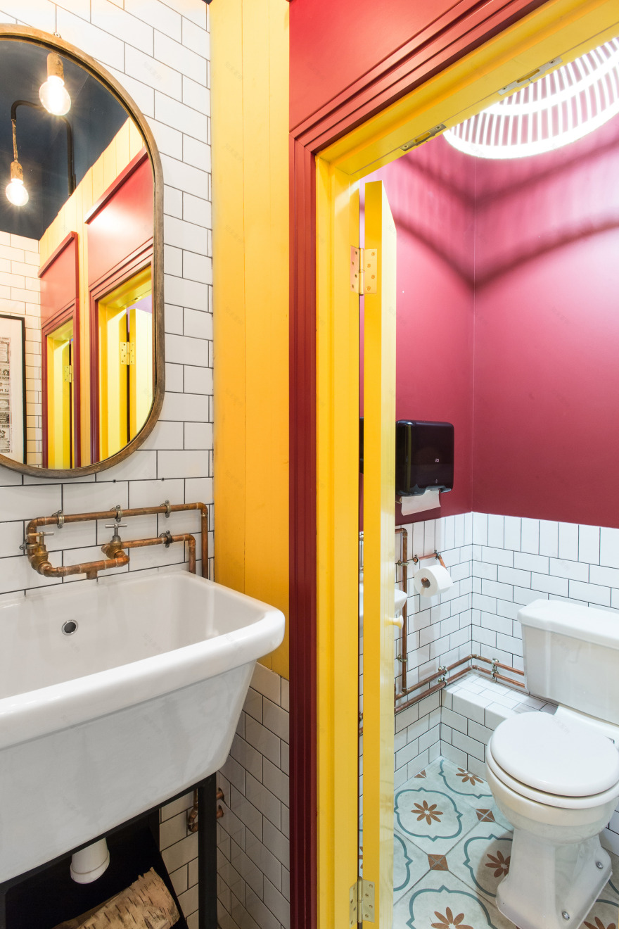 意大利风情木火炉披萨店设计-13