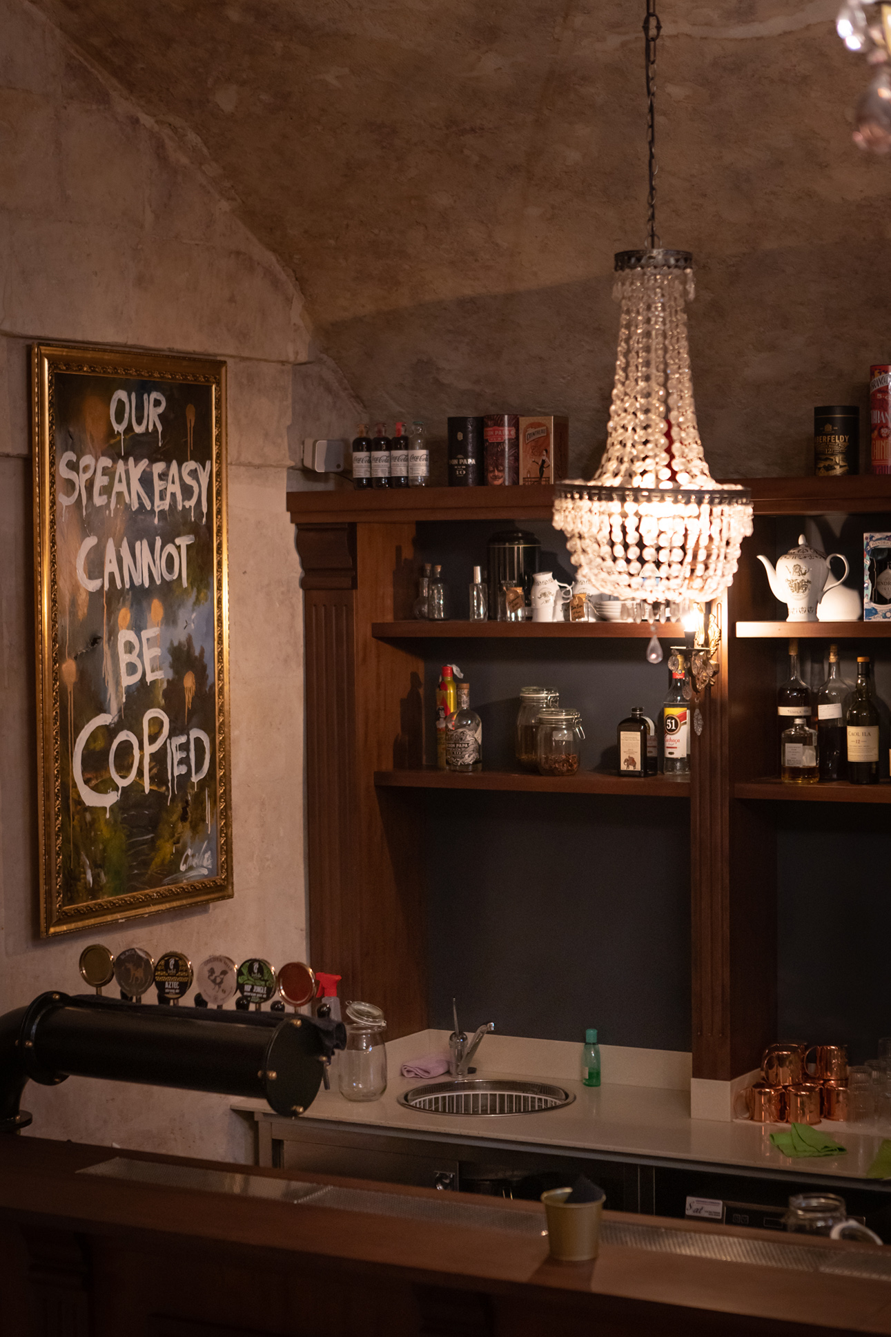 查理的密室酒馆-29