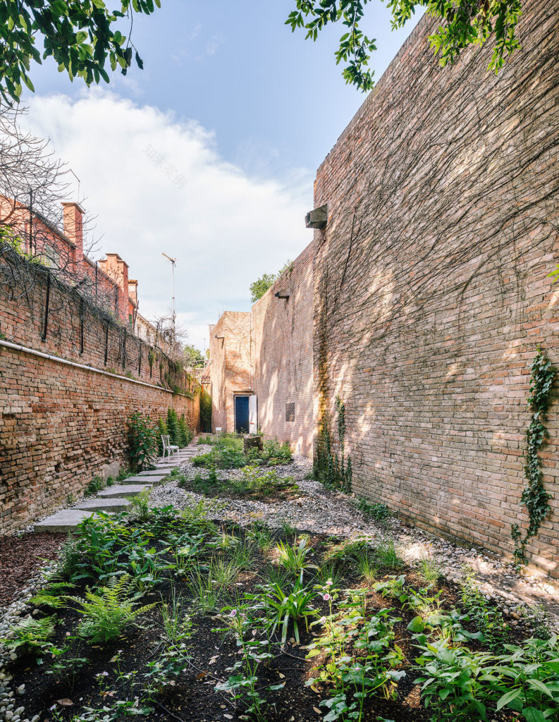 蜕变 | 西班牙建筑的多元呈现-41