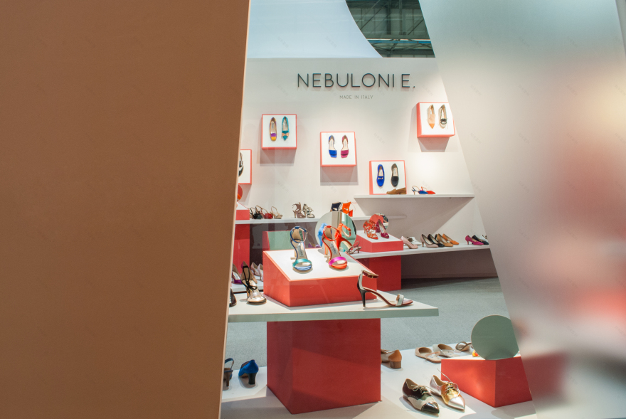 FORO Studio 打造国际 glam 风格鞋店,彰显女性魅力-8