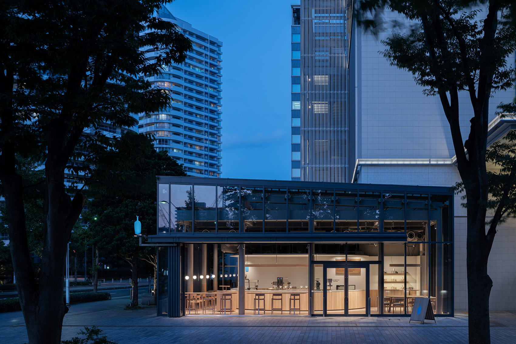 Blue Bottle咖啡港未来店，东京/科技与工艺结合的木制家具-52