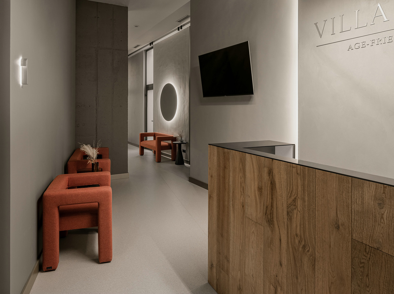 暖色调搭配裸露的水泥墙，尽显温馨大气-0