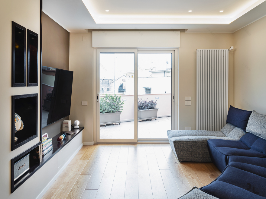 巴里城市气息 | 90 平米旧公寓的现代重生-5