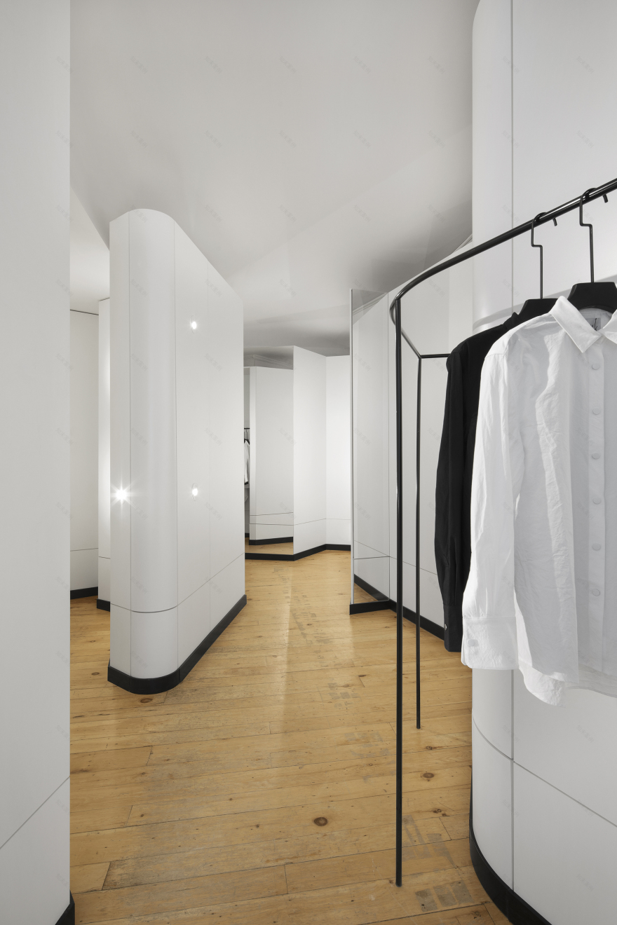 解构空间 · Vujà Dé 时尚店设计丨法国尼斯丨JEAN DE LESSARD DESIGNERS CRÉATIFS-1