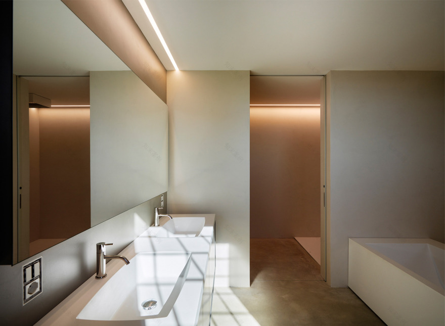 意大利百年烟草工厂改造,绿色建筑与艺术的完美融合-28