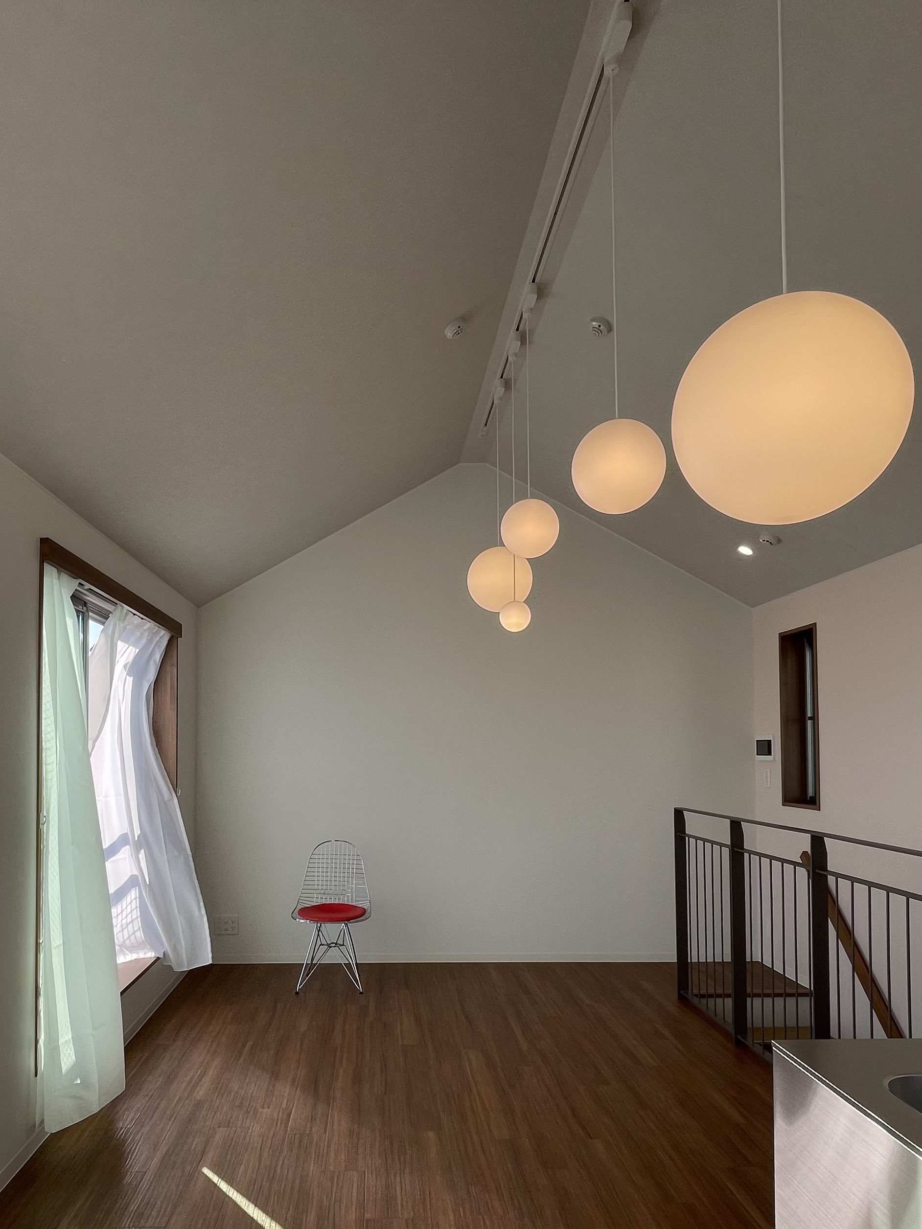 面向北的明亮公寓设计丨日本-19