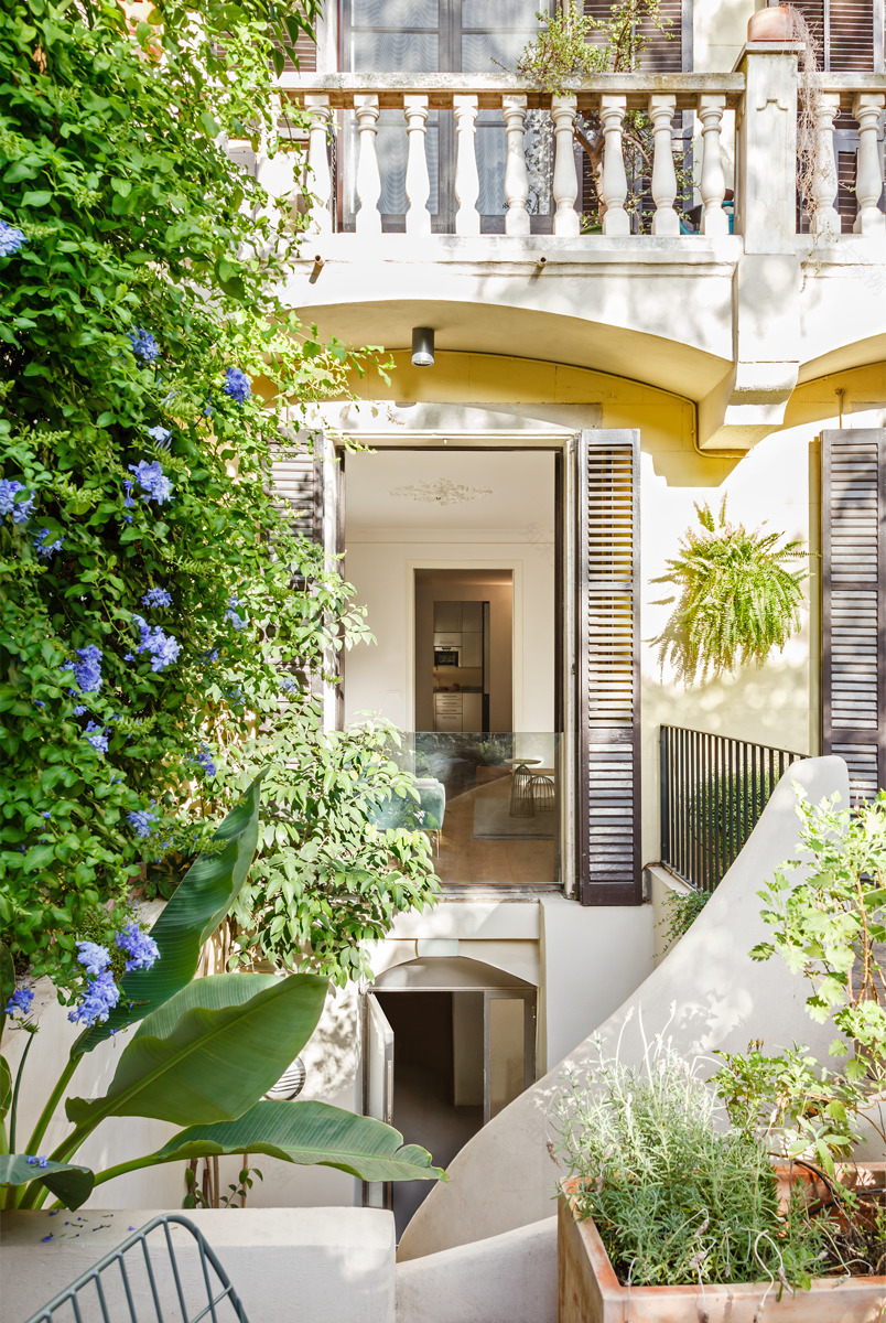 巴塞罗那 19 世纪别墅变身音乐工作室与私密家园-18