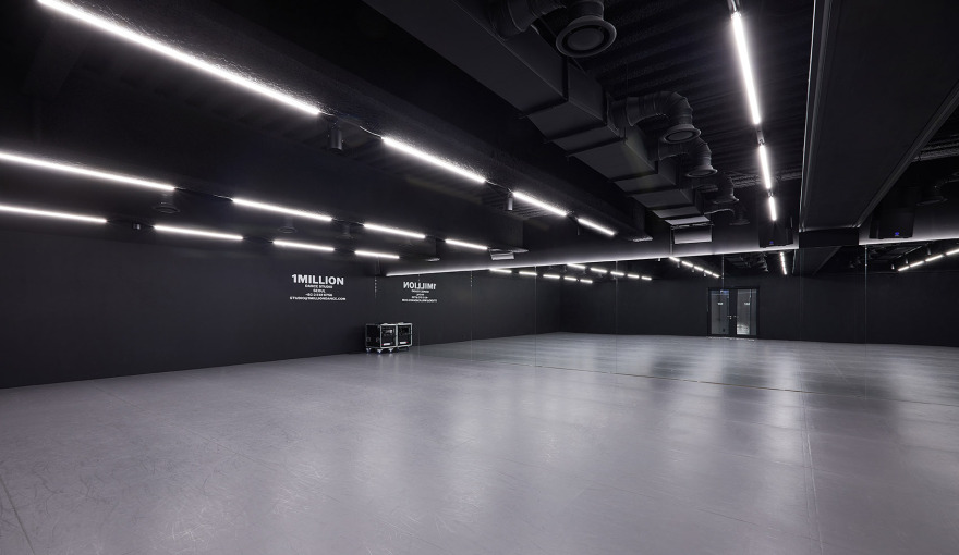 首尔 1MILLION 舞蹈学校 | 反光空间激发舞动热情-23