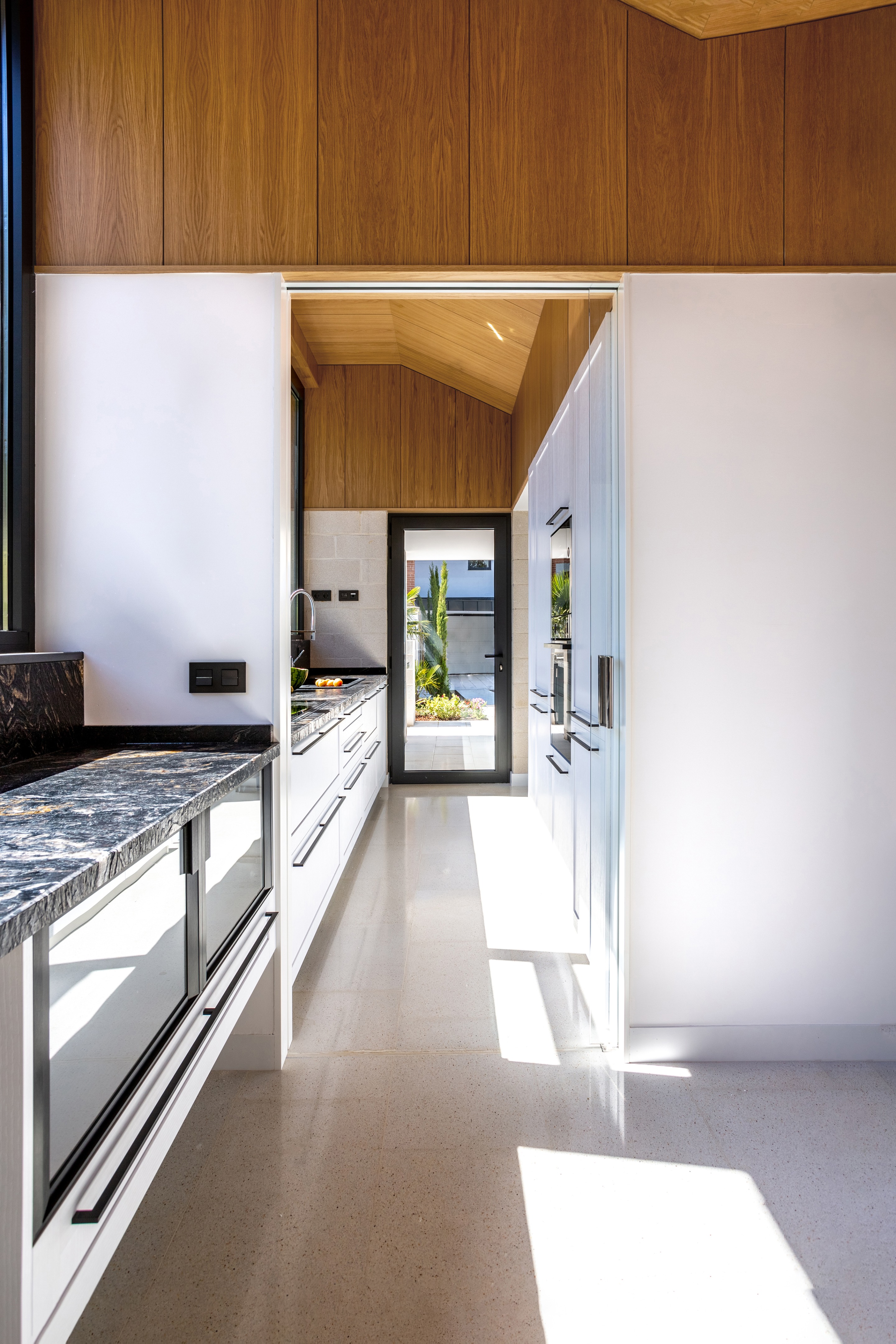 绿意盎然·隐私与通透共存的家-10