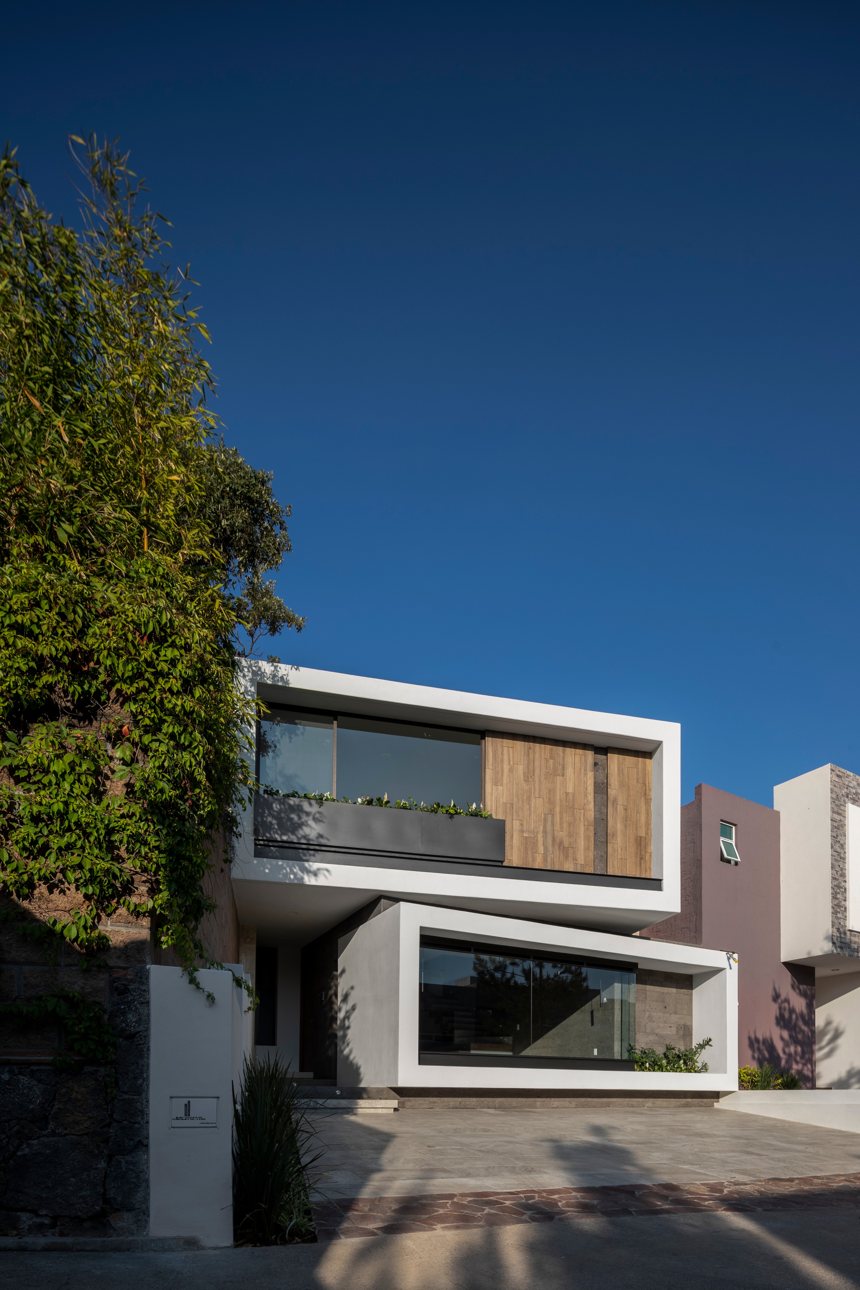 悬浮之居,重力与光的艺术品-2