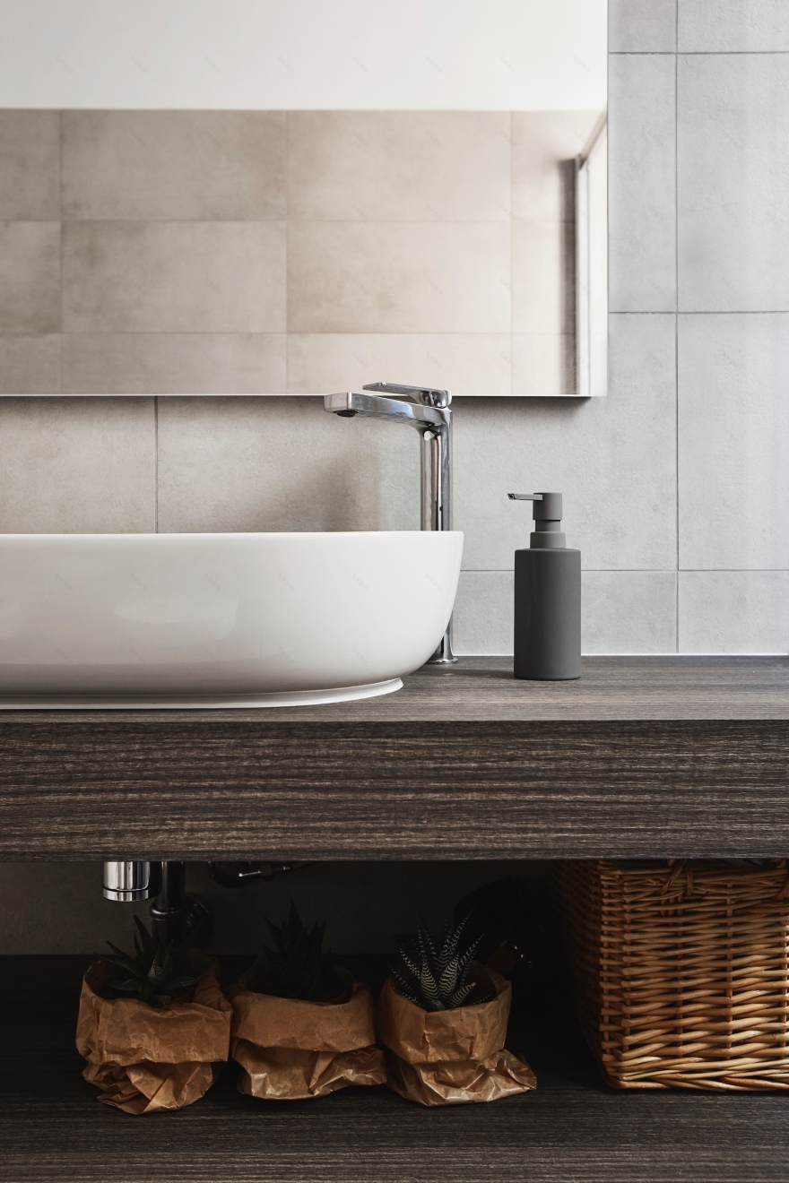 米兰 50 年代公寓的现代重生-3