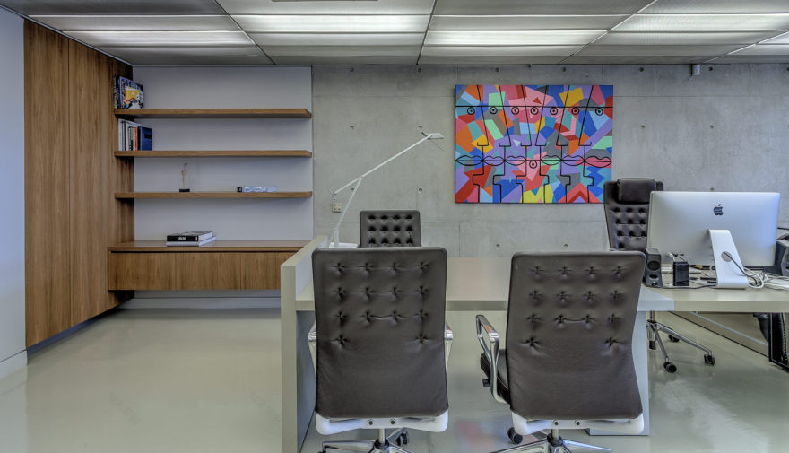 希腊最大呼叫中心,8000 平米空间的惊艳蜕变-7