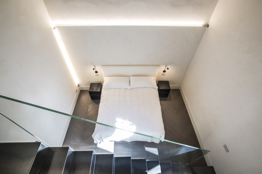 融合历史与现代的意大利古城公寓改造-31