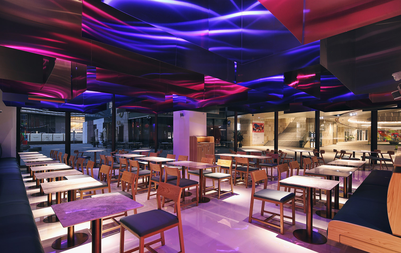Auvers餐厅，深圳/沉重的悬铁和变幻的光影-29