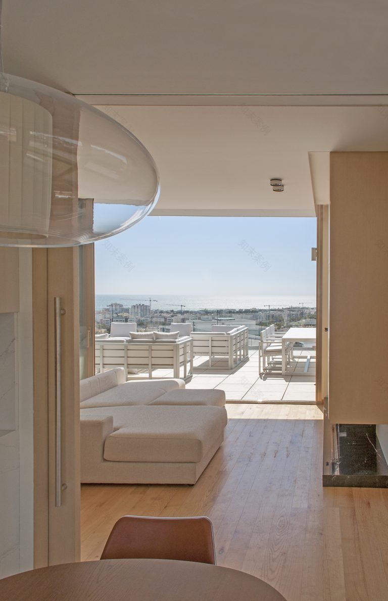 瓦尔皮内达,锡切斯的家庭住宅-9