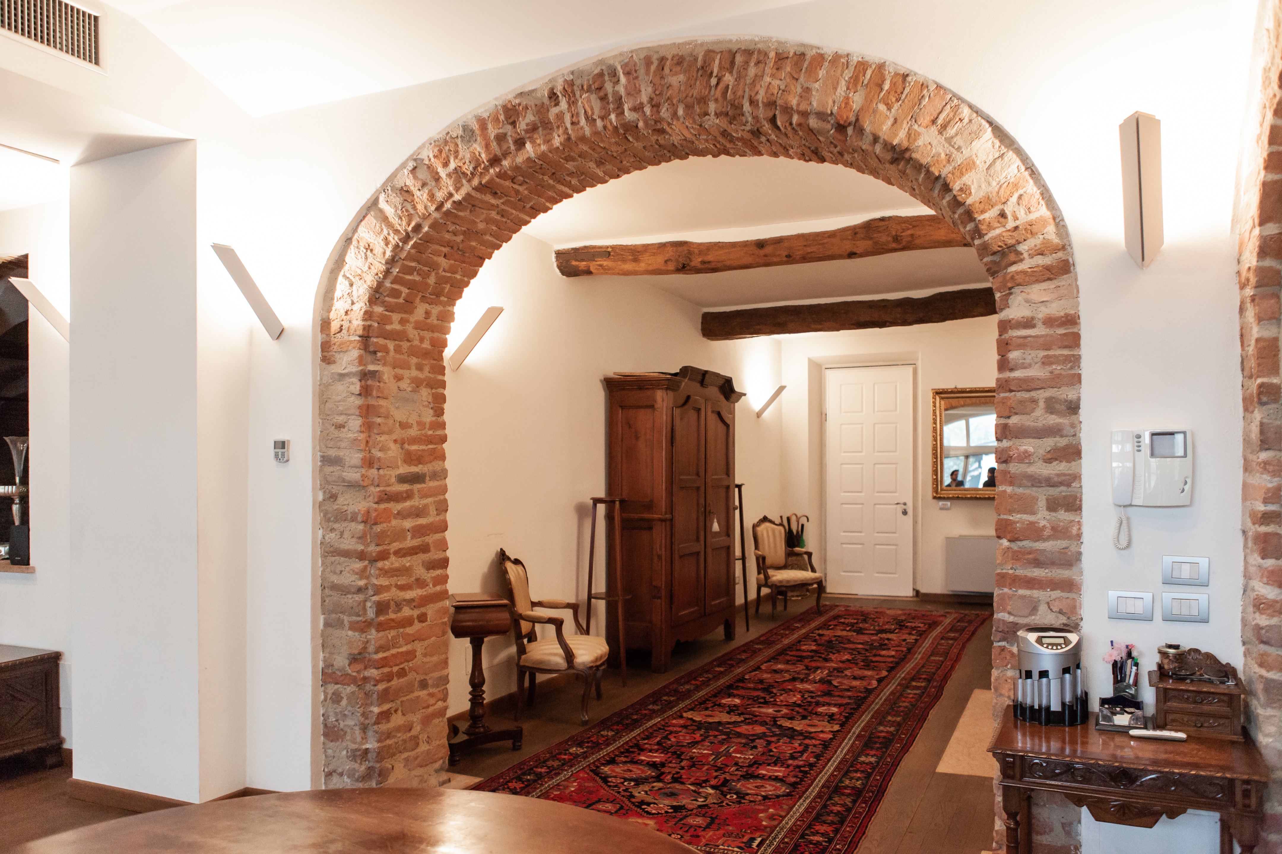 历史与现代共融的城市别墅-33