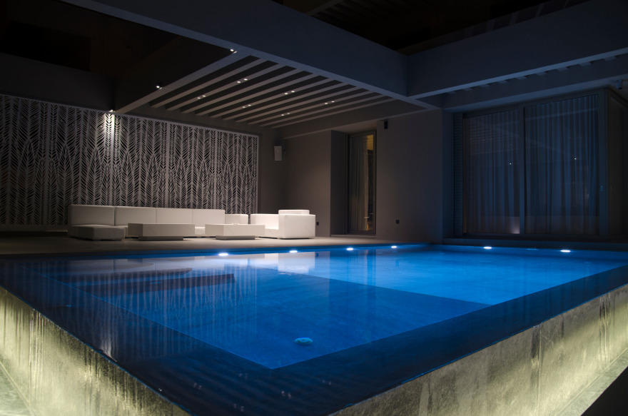 雅典豪华别墅,都市与自然的和谐交融-1