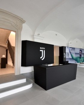 Juventus 总部 | 传统与创新的完美融合