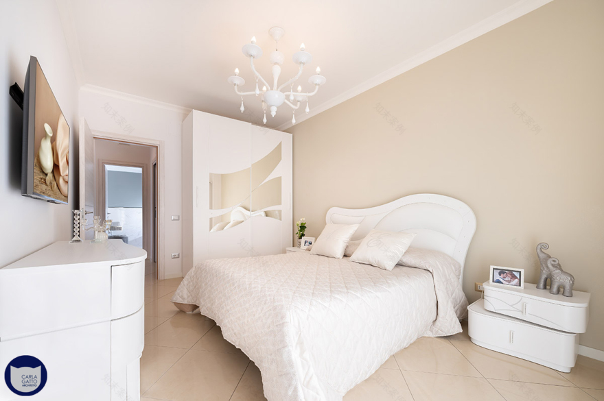 浓墨重彩的爱情公寓-16