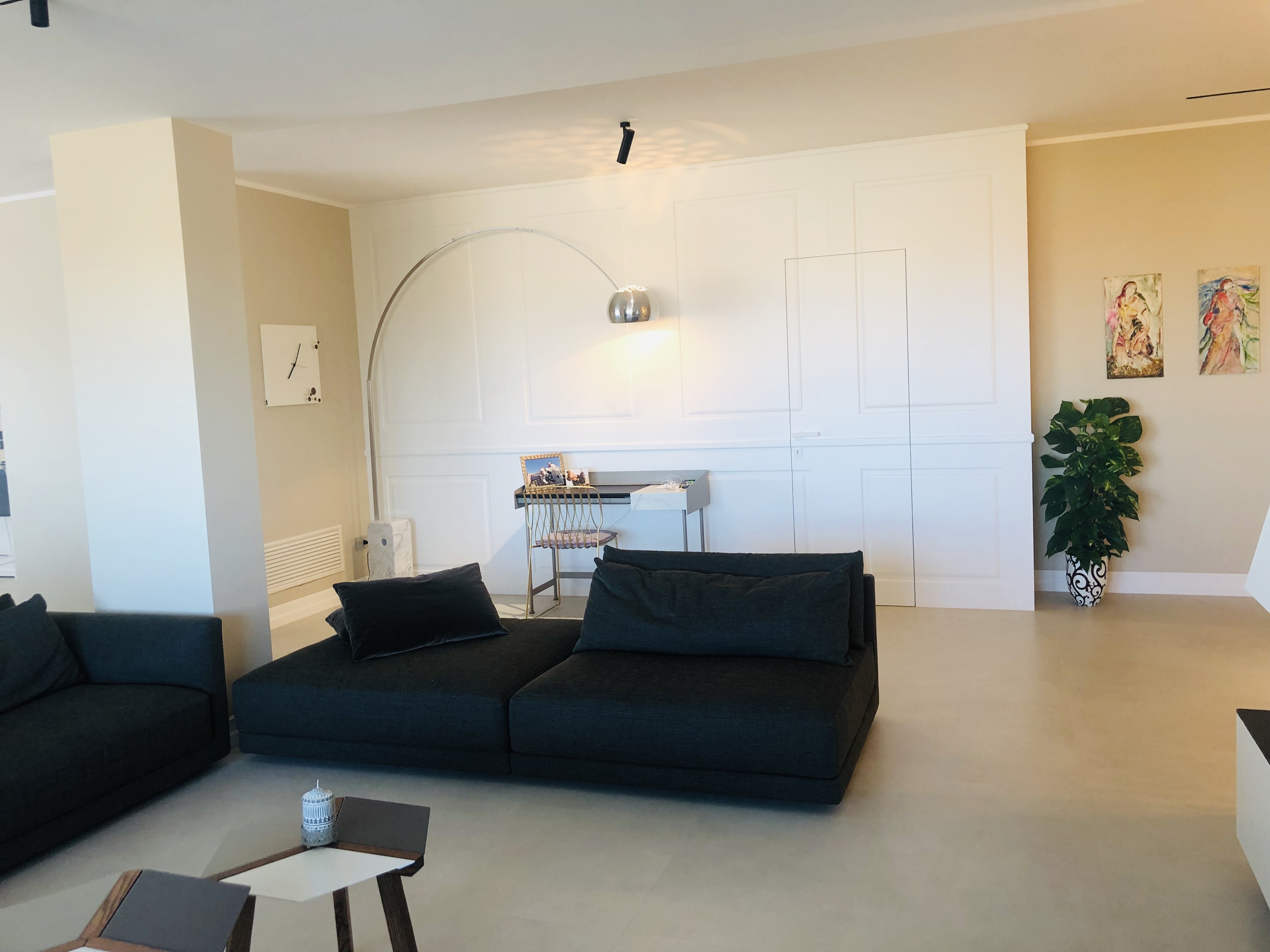 意大利海滨别墅的现代魅力-5