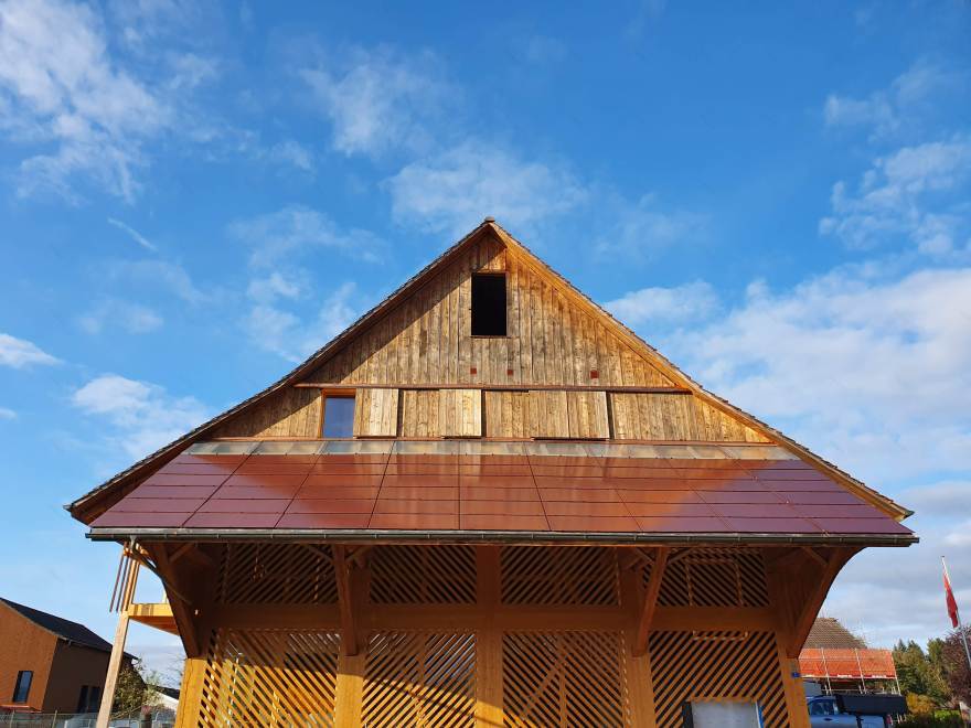 瑞士乡村别墅光伏改造-0