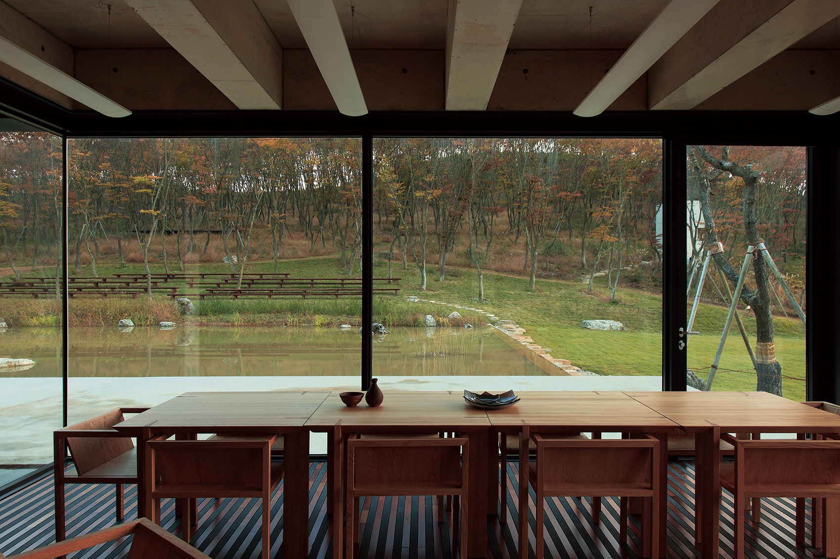 思潭 · 以水池为背景的立体舞台设计丨韩国军威郡丨IROJE Architects & Planners-11