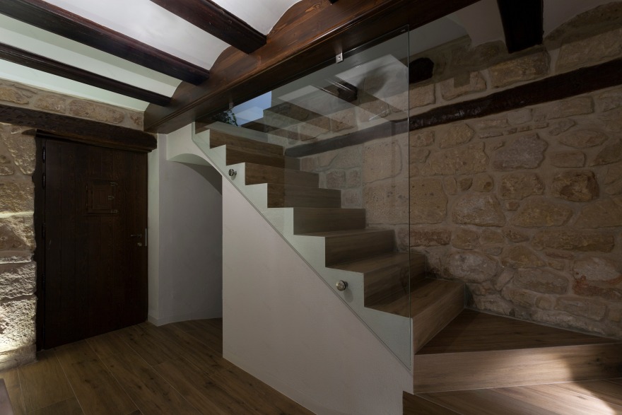 西班牙现代乡村别墅,城堡与果园之间的诗意栖居-4