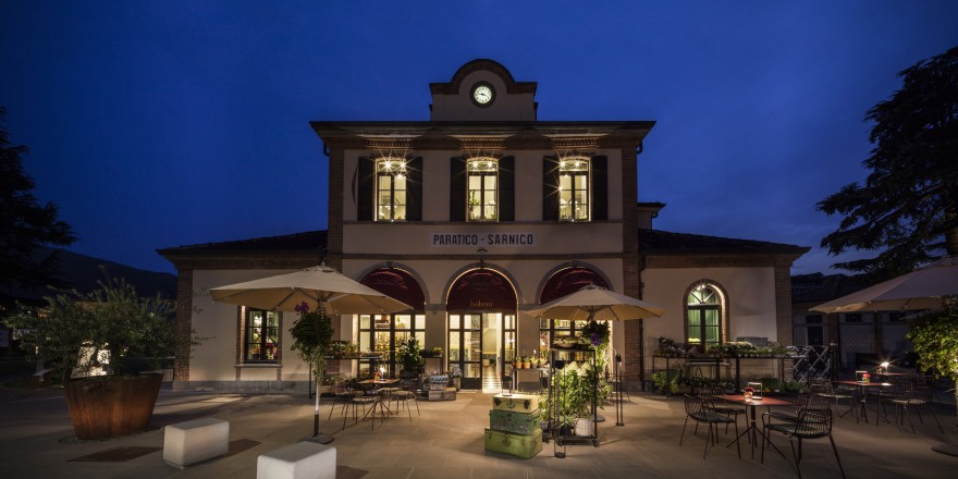 意大利湖畔车站的魔法空间-17