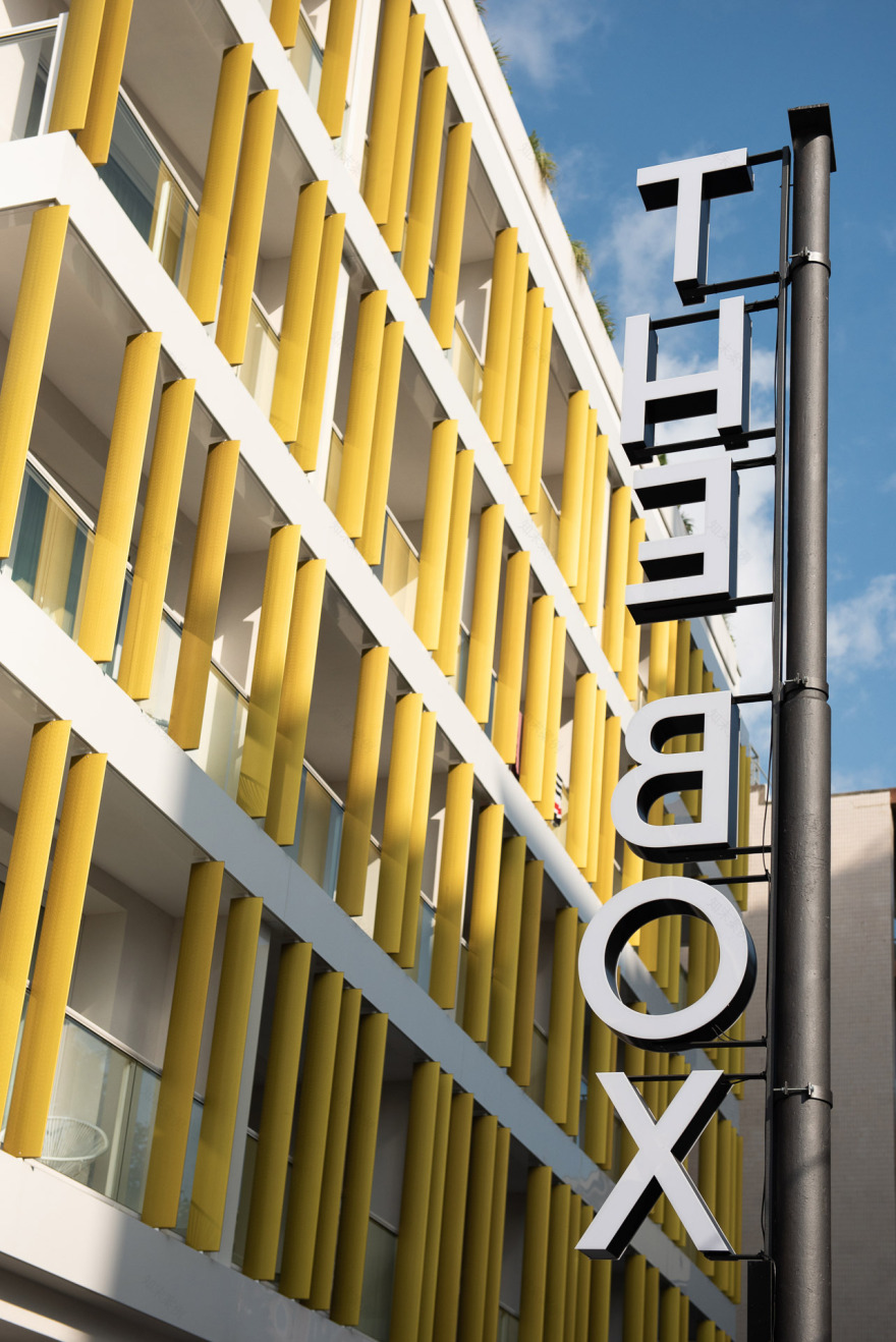 意大利海滨酒店“The Box”以简约哲学打造舒适空间-93