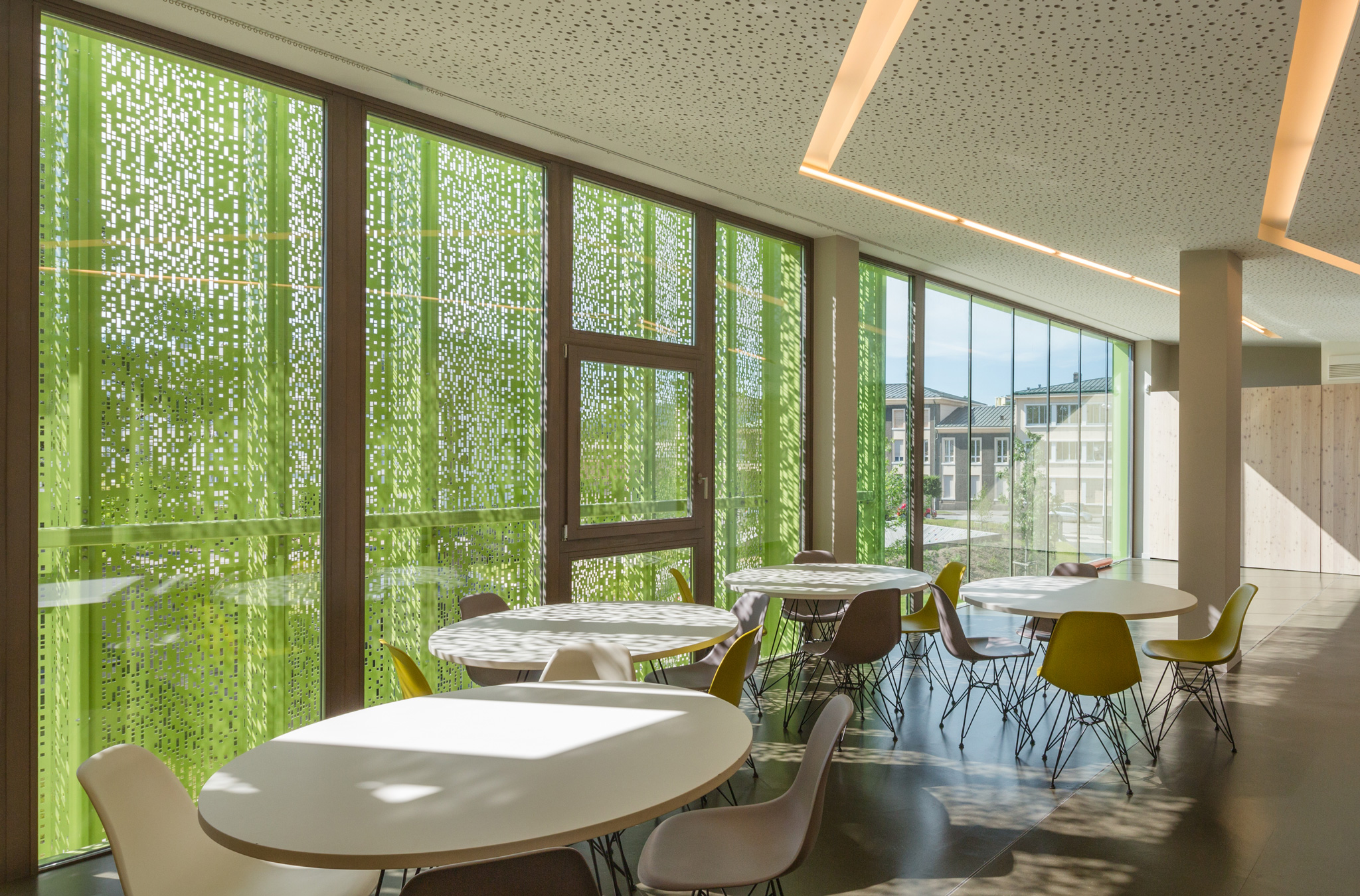 绿色工业风 Freyssinet 建筑的现代文化新生丨法国-4