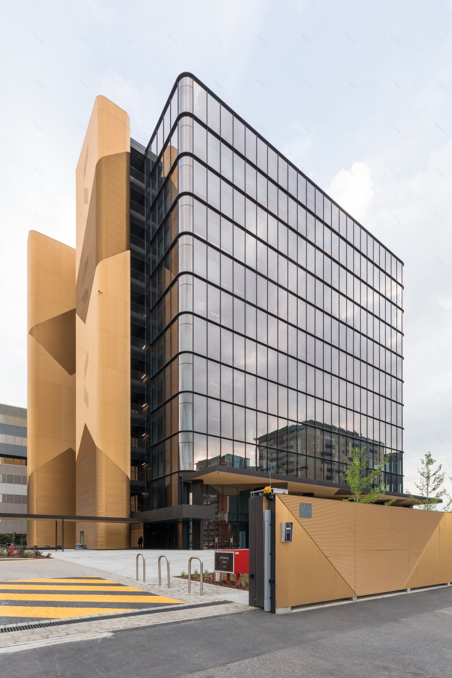 米兰 Scandurra Studio Sarca 235 办公建筑,诠释现代办公空间新定义-19