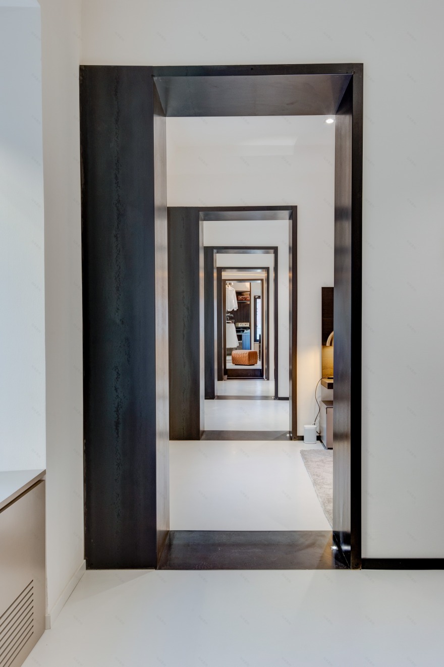 波尔特罗纳·弗劳展厅-27