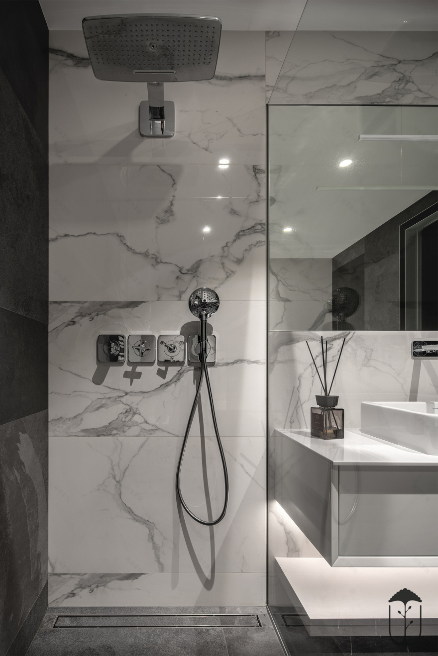 灰色简约公寓,舒适与空间的完美融合-22