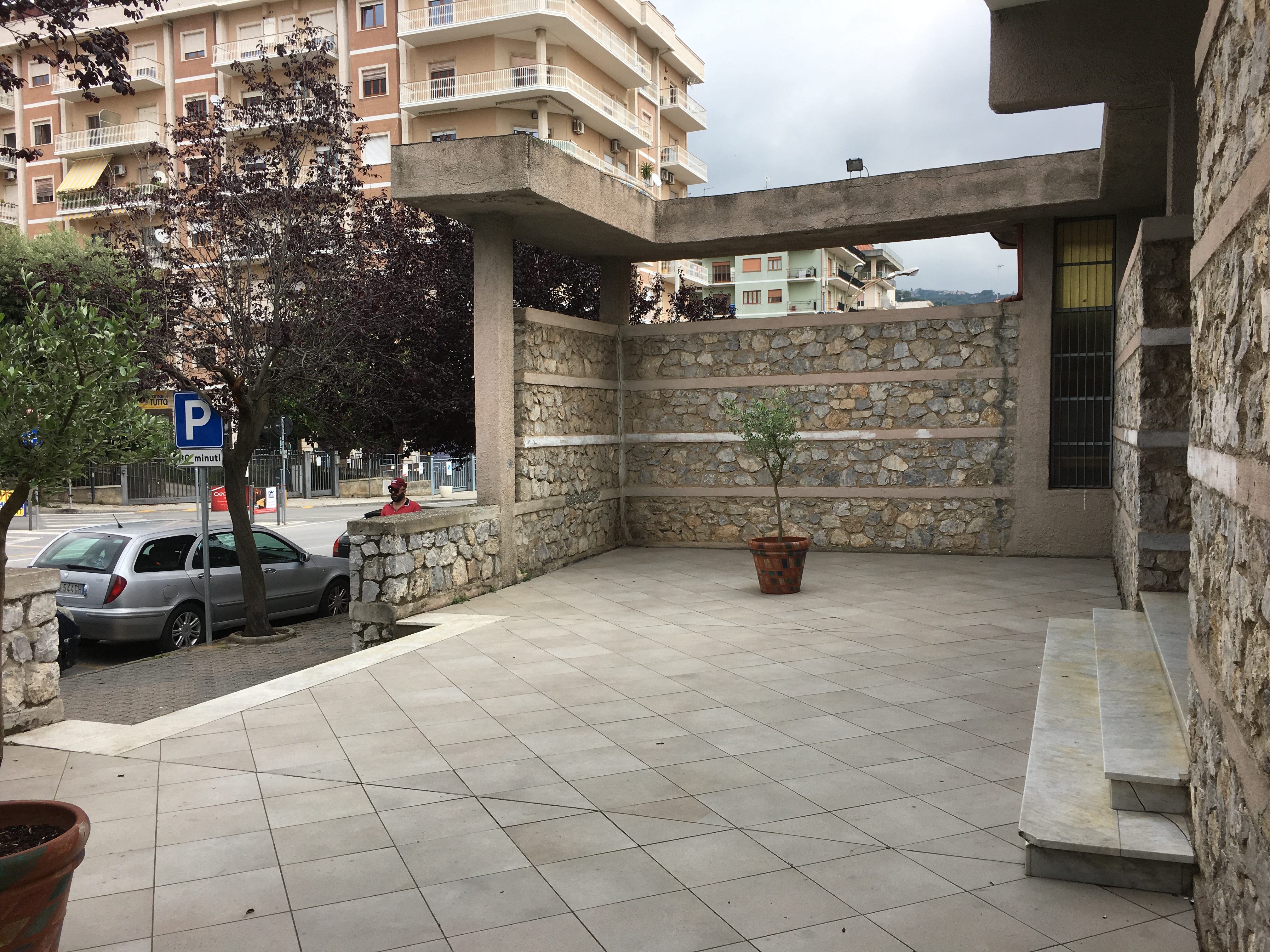 意大利教堂综合体翻新设计,实现功能与美观兼具-3