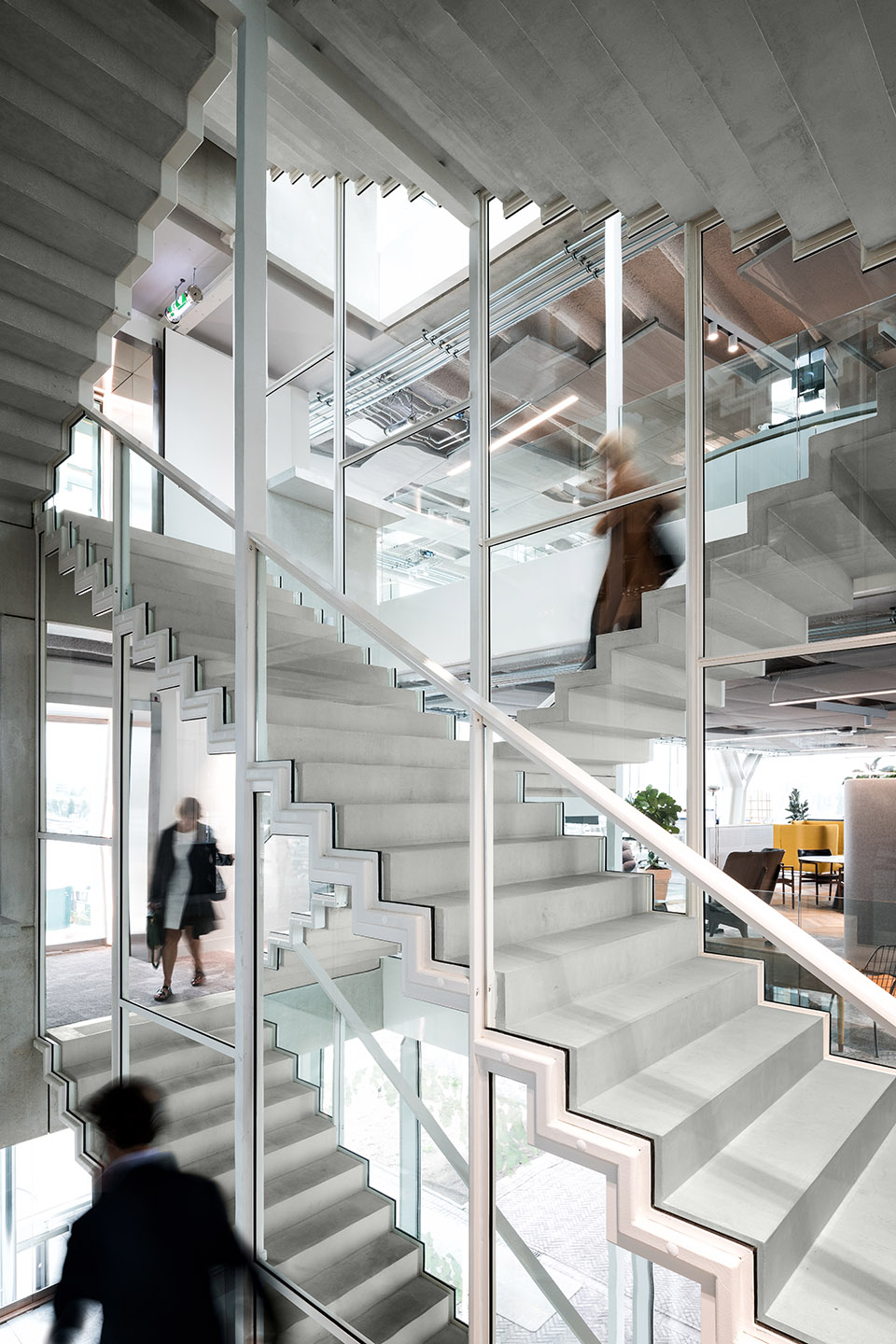 荷兰Amvest投资开发新办公室，阿姆斯特丹/定制的家具，流动的风景 -15