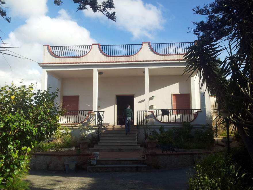 乡村老屋变身高颜值现代家庭住宅-20